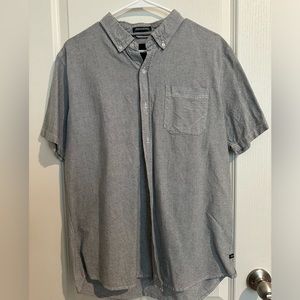Men's Gray Button Down Shirt